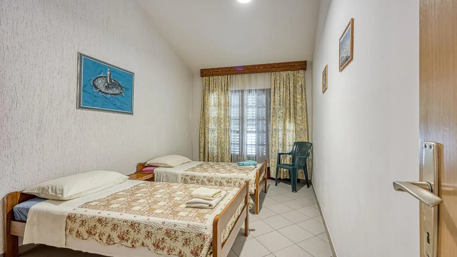 *** Gasthuis Apartments Kamelia Pula Kroatië