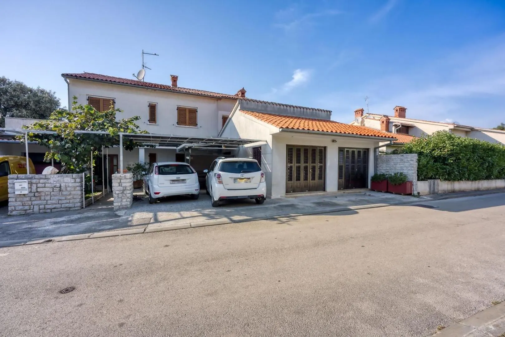 Apartments Kamelia Pula