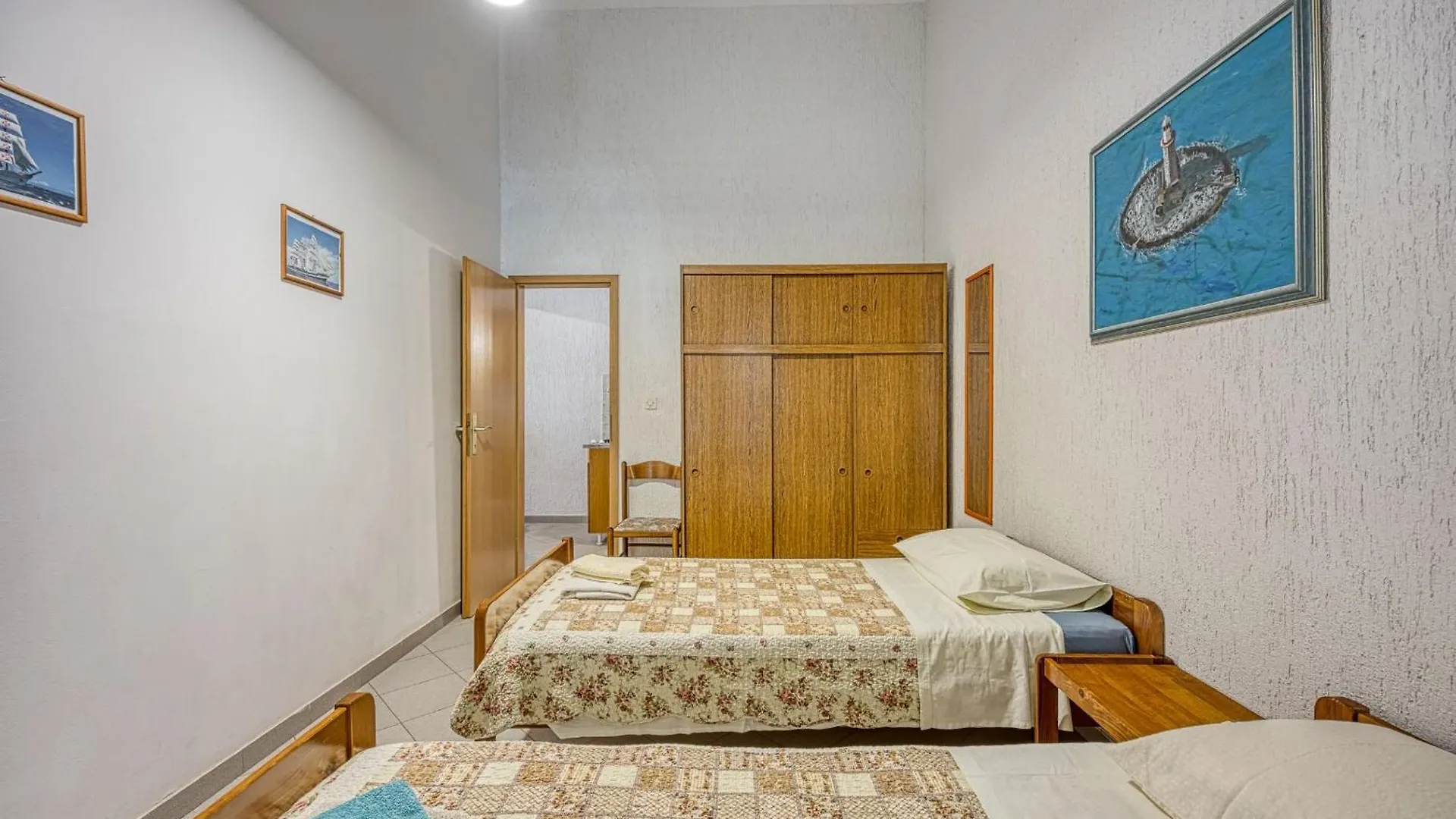 Apartments Kamelia Pola Croazia