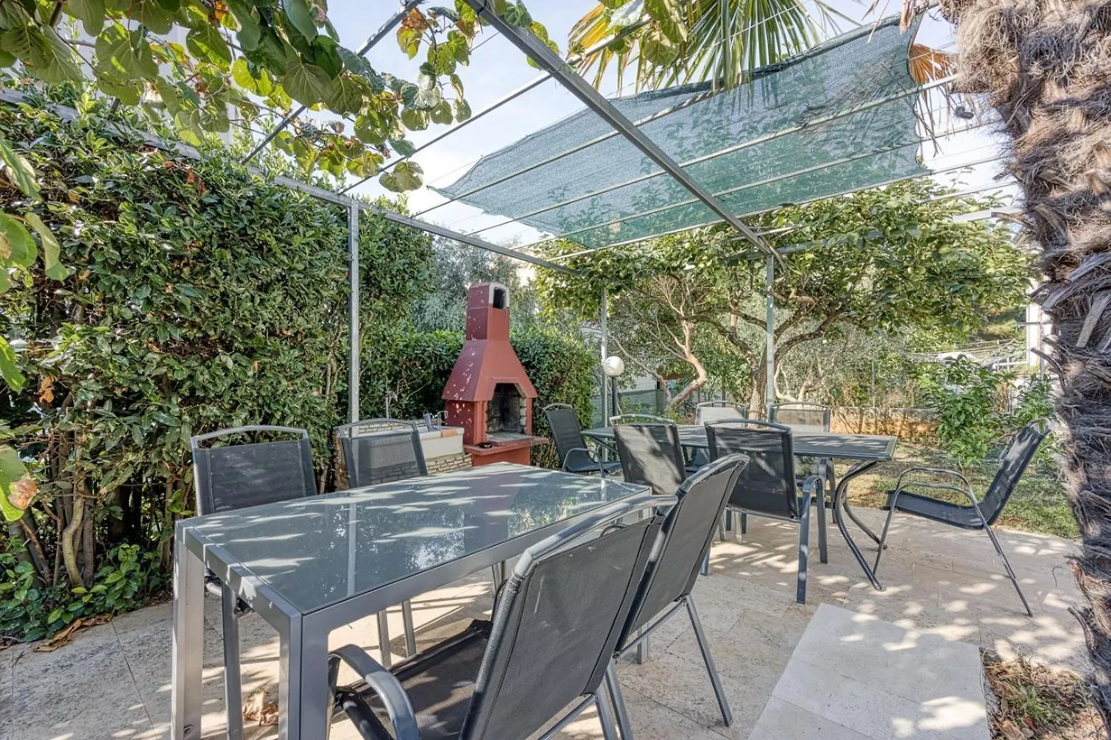 Affittacamere Apartments Kamelia Pola